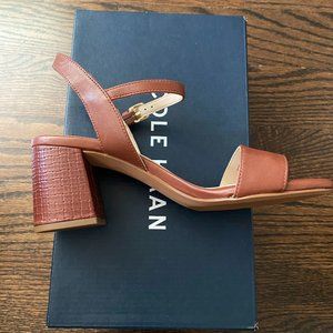 Cole Haan Sandals (Josie Block Heel) in Brown Leather Size 5.5-B